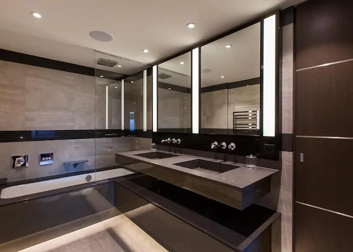 Luxury Garden 2br In The Development Of Cap D'antibes-juan Les Pins