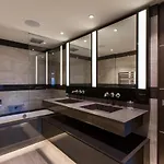 Luxury Garden 2br In The Development Of Cap D'antibes-juan Les Pins